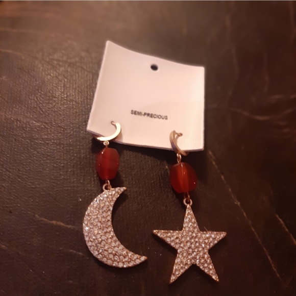 NWT FREE PEOPLE moon and star earrings. - Picture 2 of 5